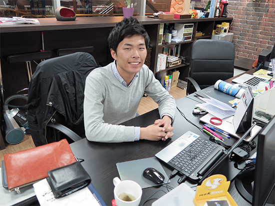 斎藤仕事中
